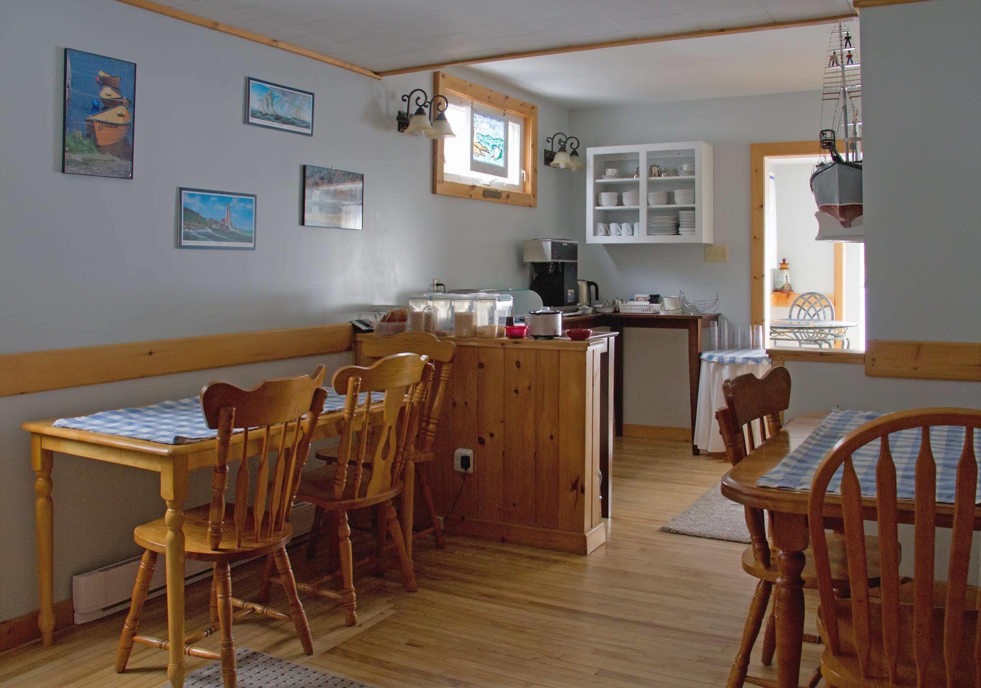 Mackenzie Motel & Cottages Shelburne Ngoại thất bức ảnh